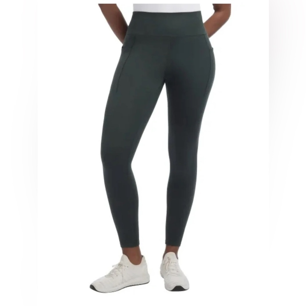 Danskin Women's Brushed Satin Stitch 7/8 Legging